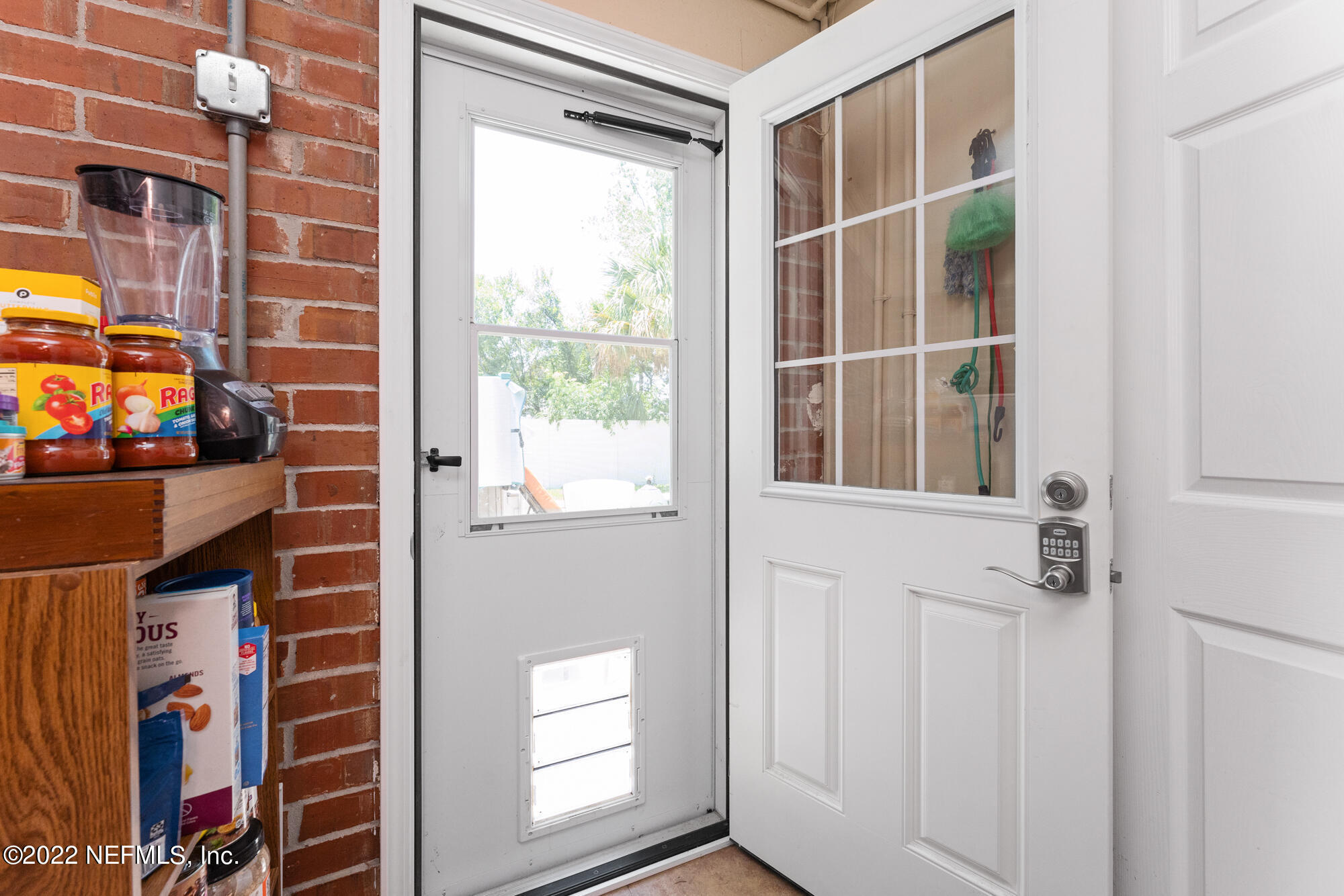 121 Bluefish Avenue Ponte Vedra Beach, FL 32082 - Photo 14 of 35 14 Laundry