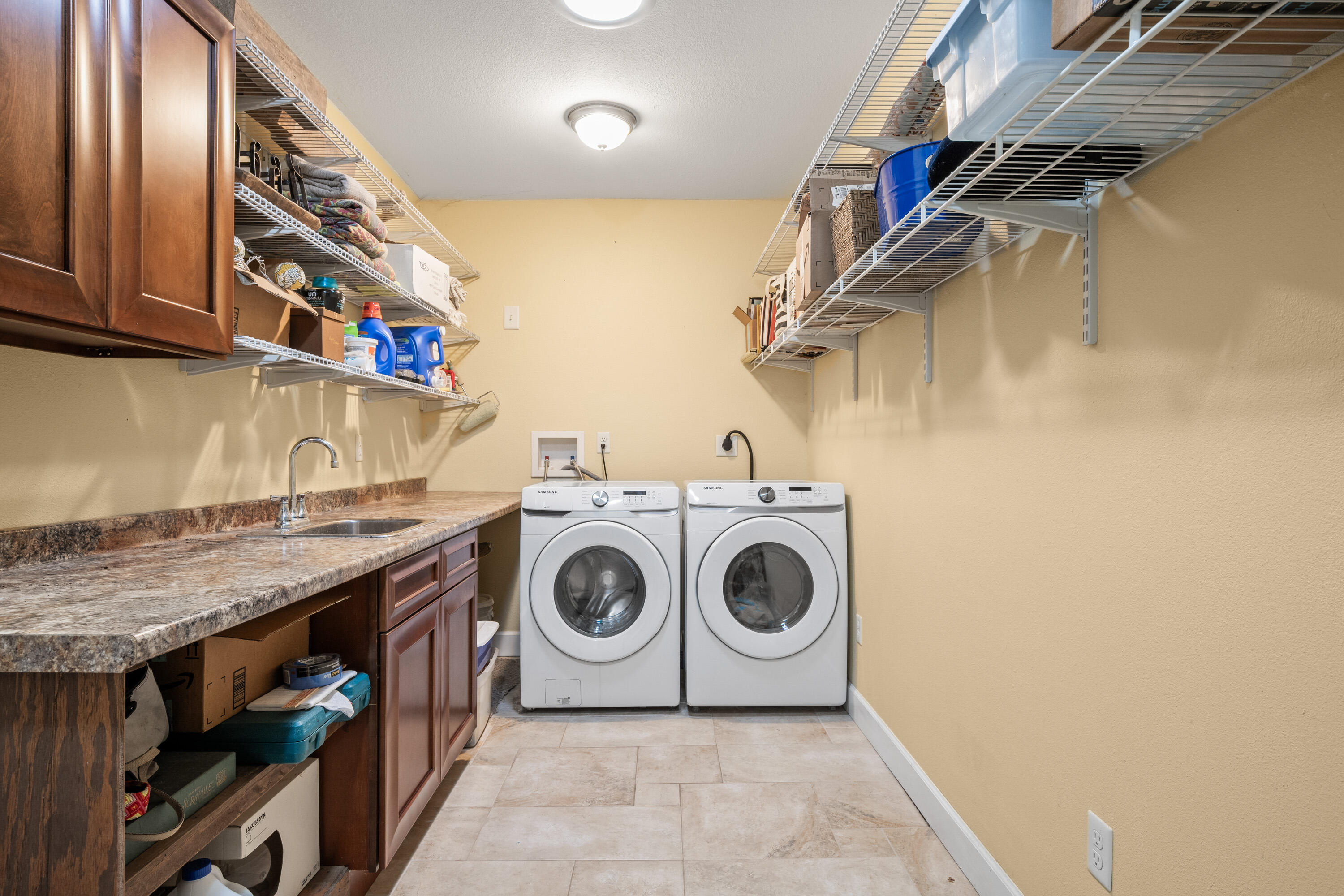 810 Cardinal Road Cocoa, FL 32926 - Photo 25 of 34 Extra large laundry room
