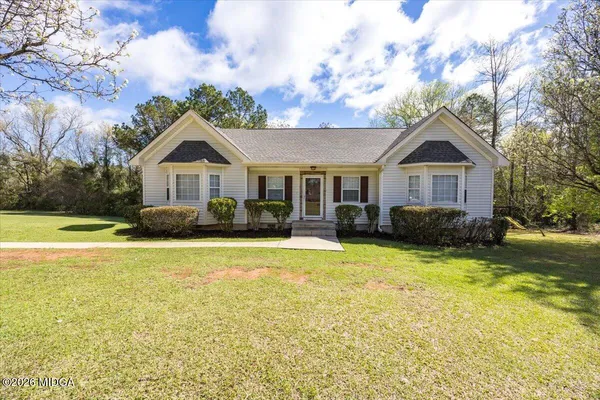 $319,000 | 1251 Forsyth Landing Drive, Forsyth, GA 31029
