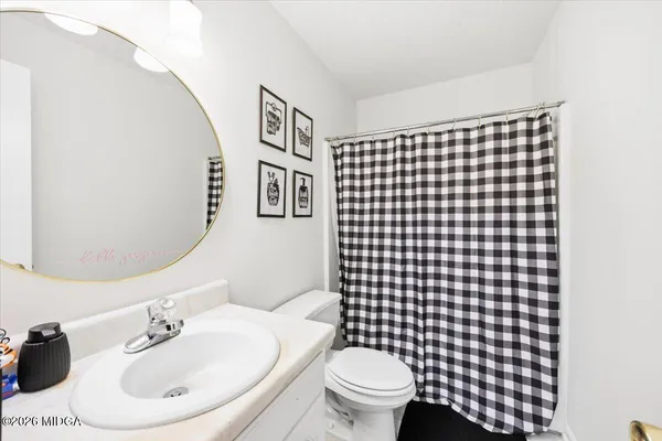 $305,000 | 1251 Forsyth Landing Drive, Forsyth, GA 31029