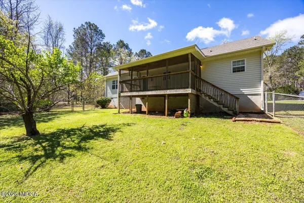 $305,000 | 1251 Forsyth Landing Drive, Forsyth, GA 31029