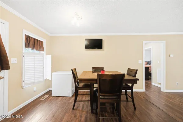 $305,000 | 1251 Forsyth Landing Drive, Forsyth, GA 31029