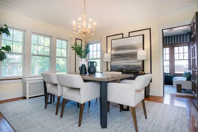 $1,100,000 | 518 West Cossitt Avenue, La Grange, IL 60525