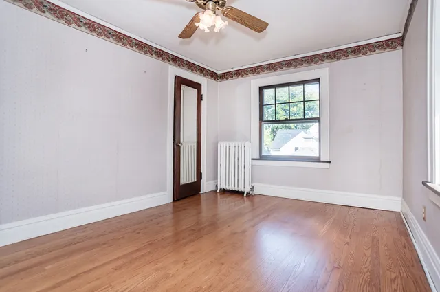 $1,100,000 | 518 West Cossitt Avenue, La Grange, IL 60525