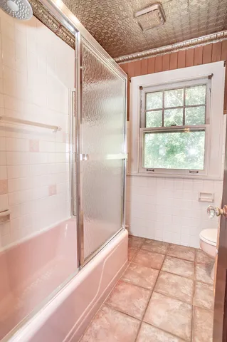 $1,100,000 | 518 West Cossitt Avenue, La Grange, IL 60525