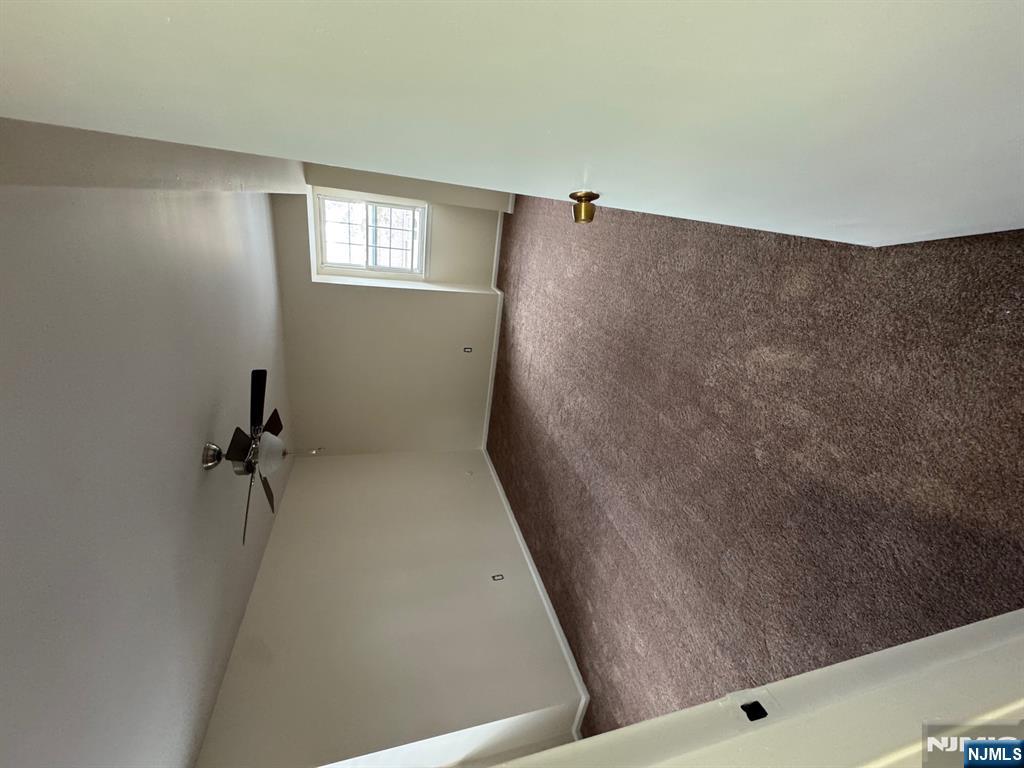 360 Knickerbocker Road, Unit 24 Dumont, NJ 07628 - Photo 4 of 8