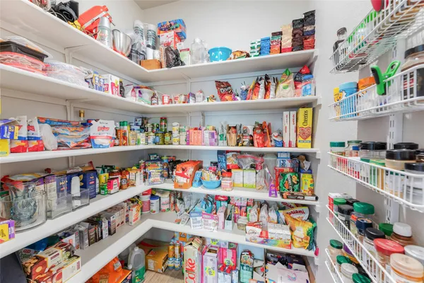 $2,275 | 202 Big Sandy Creek Drive, Hutto, TX 78634