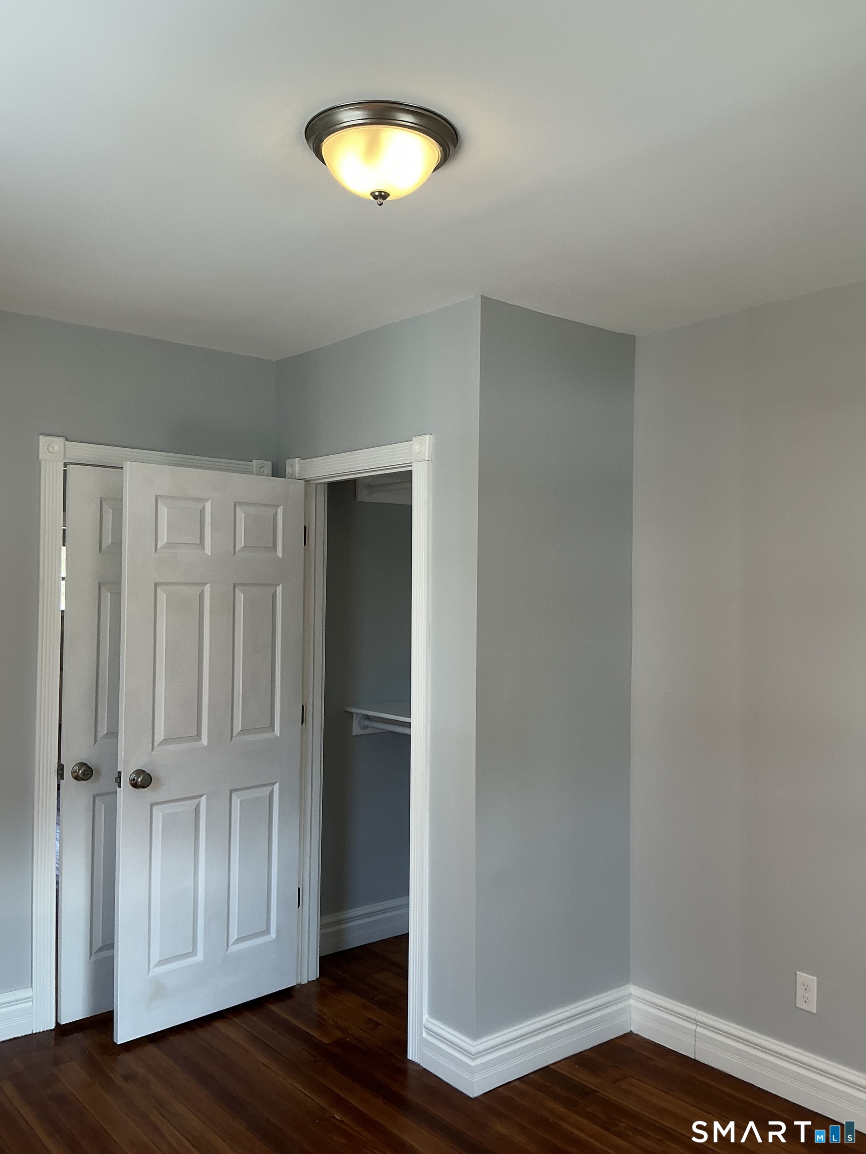 518 High Street Middletown, CT 06457 - Photo 13 of 17