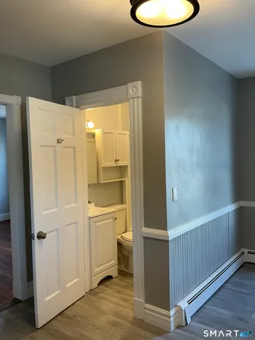 $1,550 | 518 High Street, Middletown, CT 06457