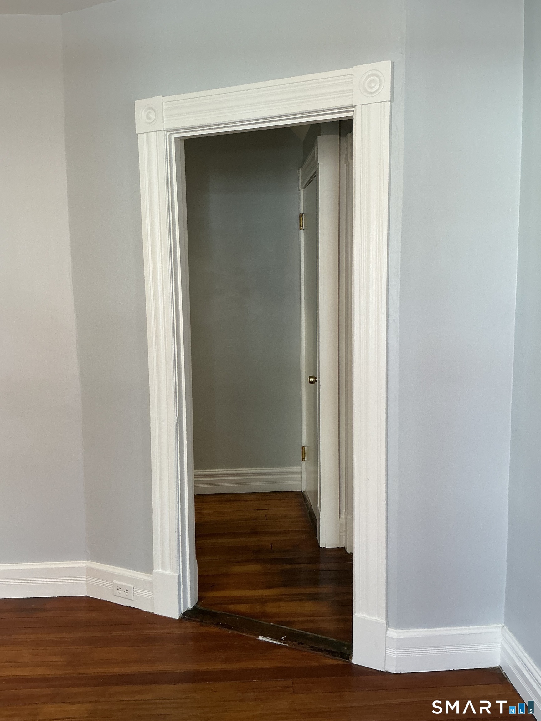 518 High Street Middletown, CT 06457 - Photo 9 of 17