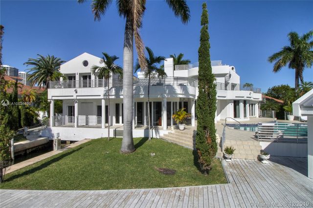 $5,000,000 | 349 Centre Island, Golden Beach, FL 33160