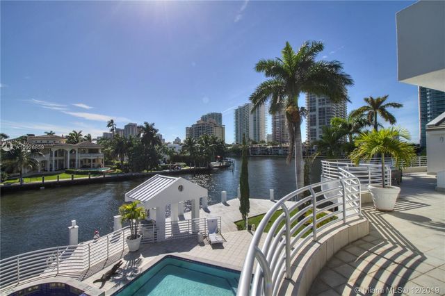 $5,000,000 | 349 Centre Island, Golden Beach, FL 33160