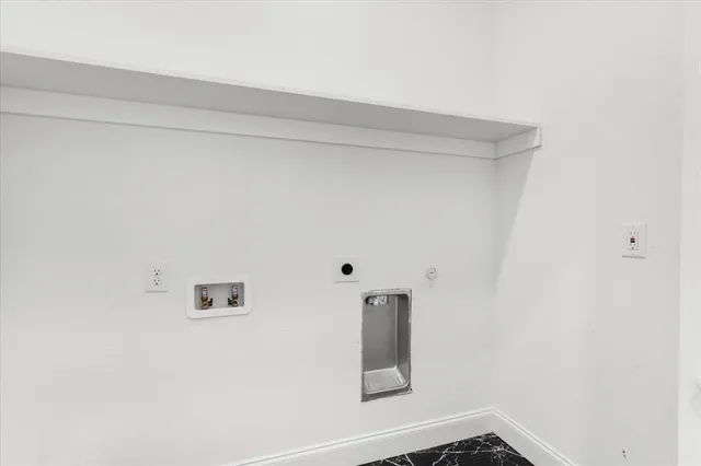 $325,000 | 1323 South Montgomery Street, Sherman, TX 75090