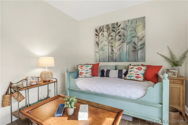 $1,099,000 | 115 Cypress Point Lane, Lake Ozark, MO 65049