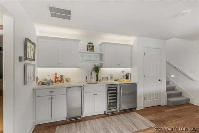 $1,099,000 | 115 Cypress Point Lane, Lake Ozark, MO 65049