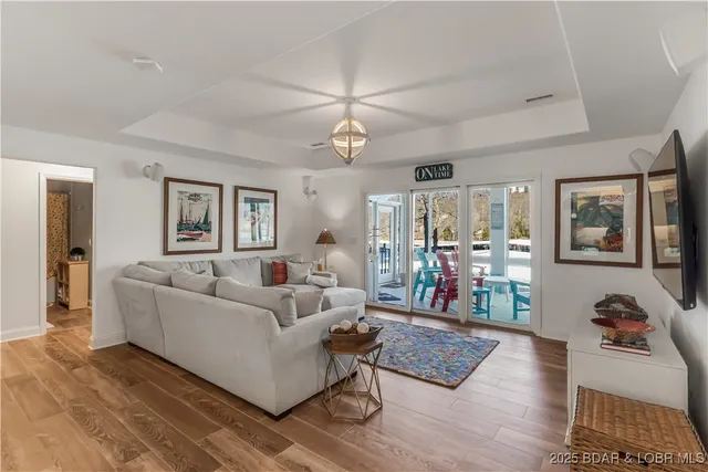 $1,099,000 | 115 Cypress Point Lane, Lake Ozark, MO 65049
