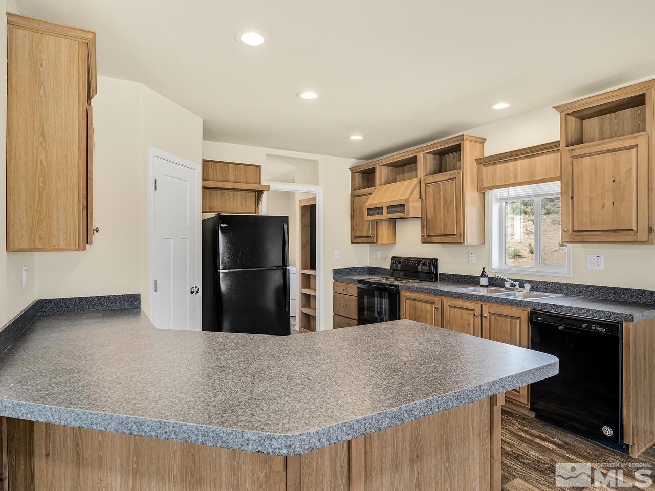 205 Muletail Circle Reno, NV 89508 - Photo 9 of 39 Photo 9