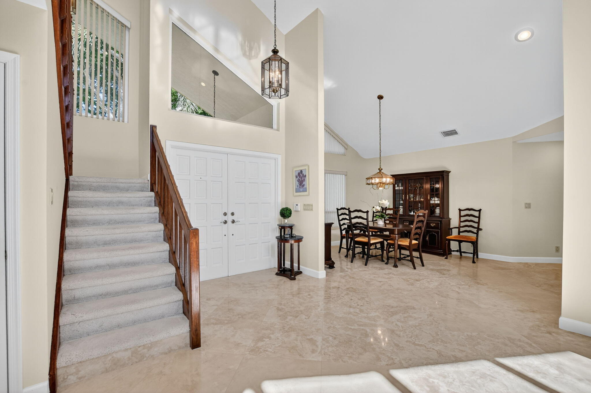 4720 Northwest 28th Avenue Boca Raton, FL 33434 - Photo 6 of 71 soaring ceilings