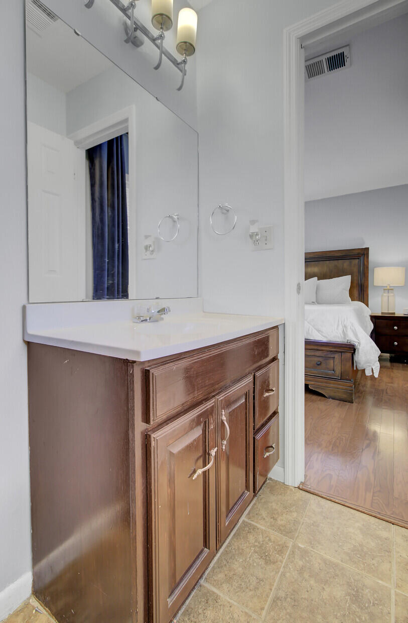 827 Hoss Road Charleston, SC 29414 - Photo 17 of 32 21_21_mls