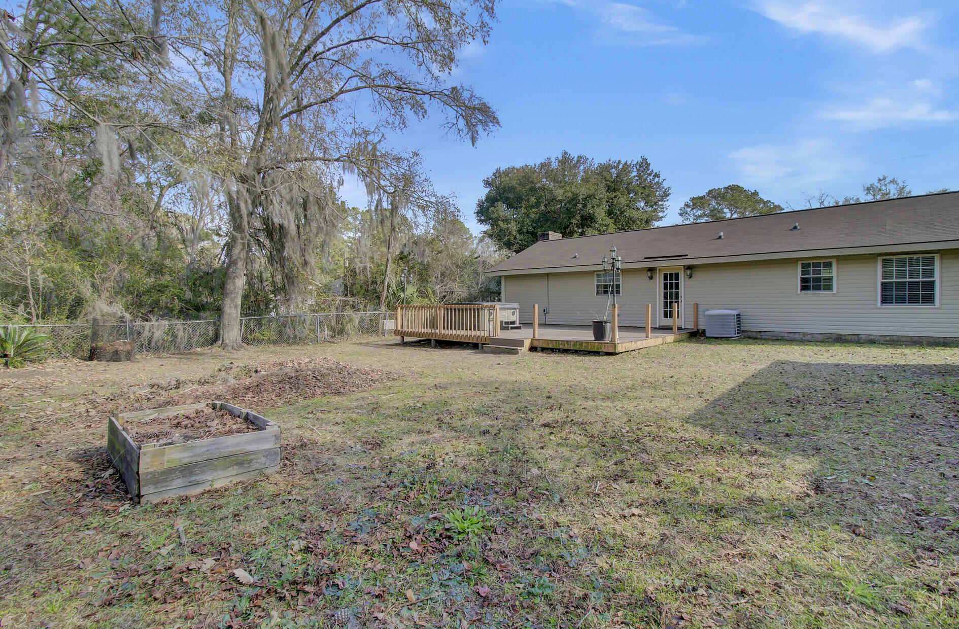 827 Hoss Road Charleston, SC 29414 - Photo 26 of 32 32_32_mls