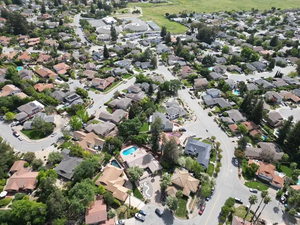 $1,299,999 | 16870 Gallop Drive, Morgan Hill, CA 95037