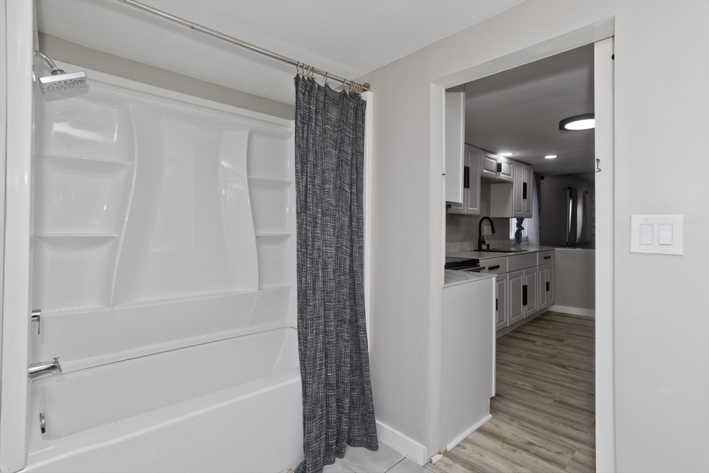 1246 Granby Road, Unit 43 Chicopee, MA 01020 - Photo 11 of 18