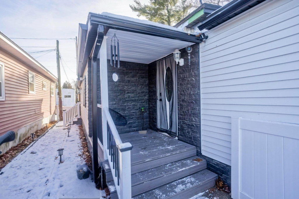 1246 Granby Road, Unit 43 Chicopee, MA 01020 - Photo 15 of 18