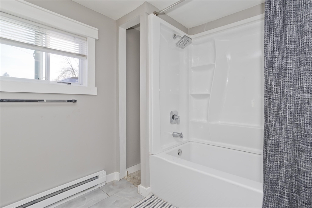 1246 Granby Road, Unit 43 Chicopee, MA 01020 - Photo 9 of 18