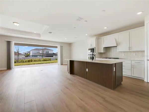 $640,000 | 15319 Soaring Blf Drive, Montverde, FL 34756