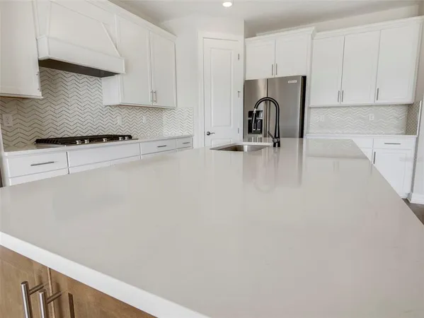 $640,000 | 15319 Soaring Blf Drive, Montverde, FL 34756