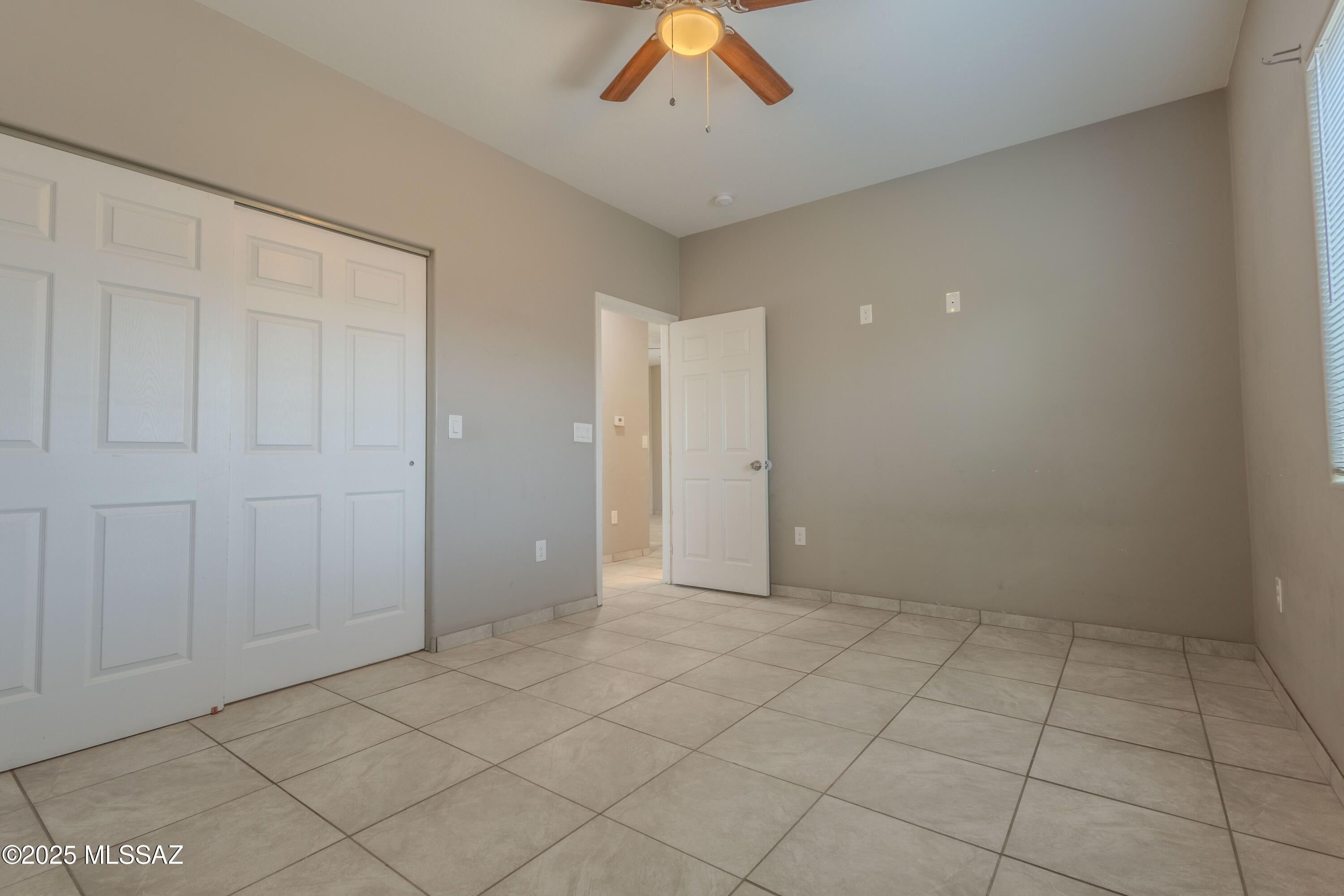 55 East Mohave Road Tucson, AZ 85705 - Photo 6 of 13 Gallery Image 6