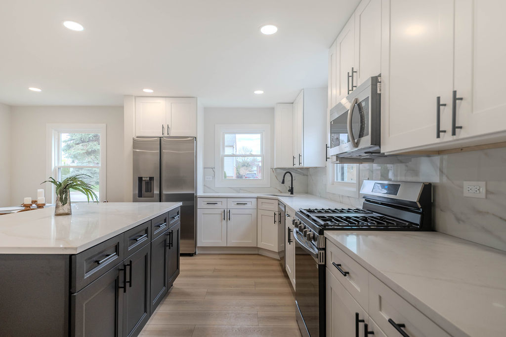 6964 West Cleveland Street Niles, IL 60714 - Photo 7 of 21