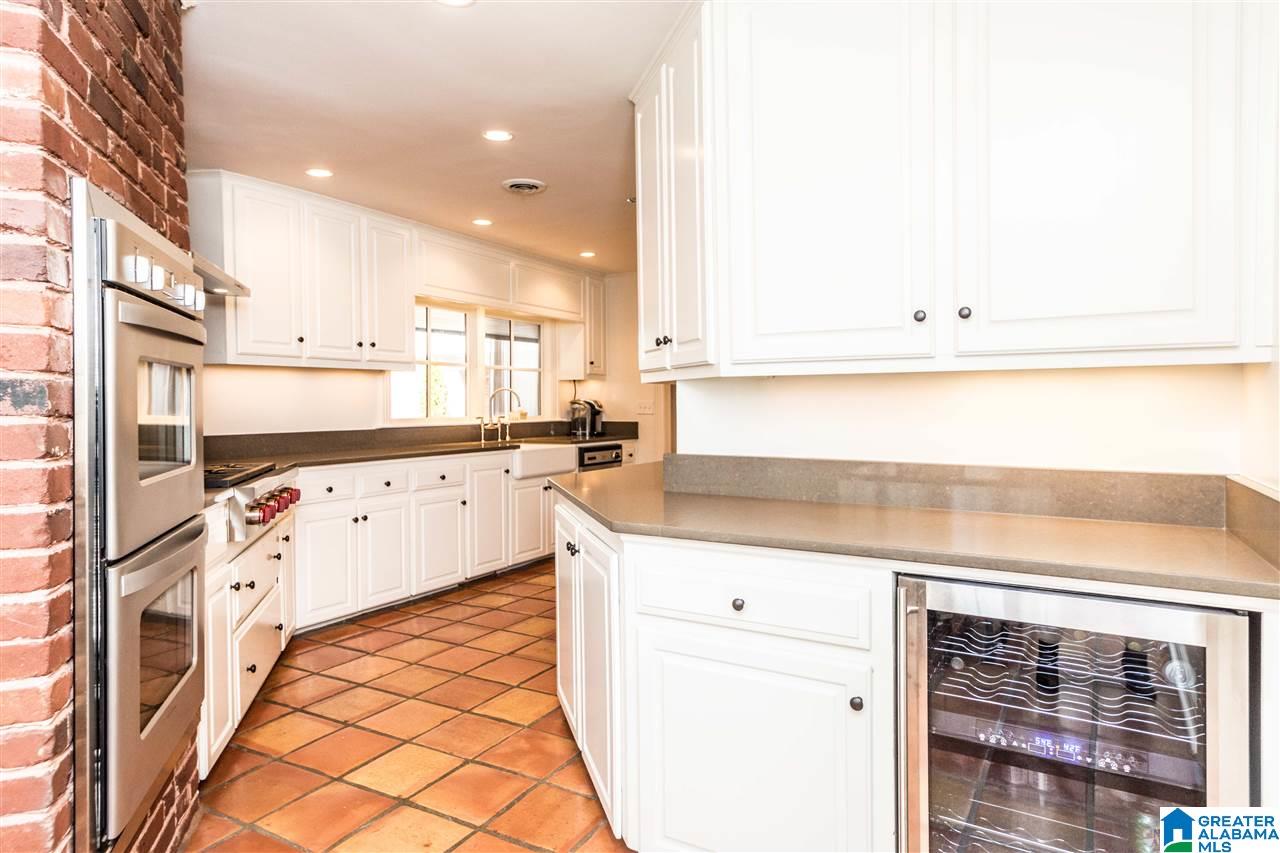 2428 Chestnut Road Birmingham, AL 35216 - Photo 9 of 42