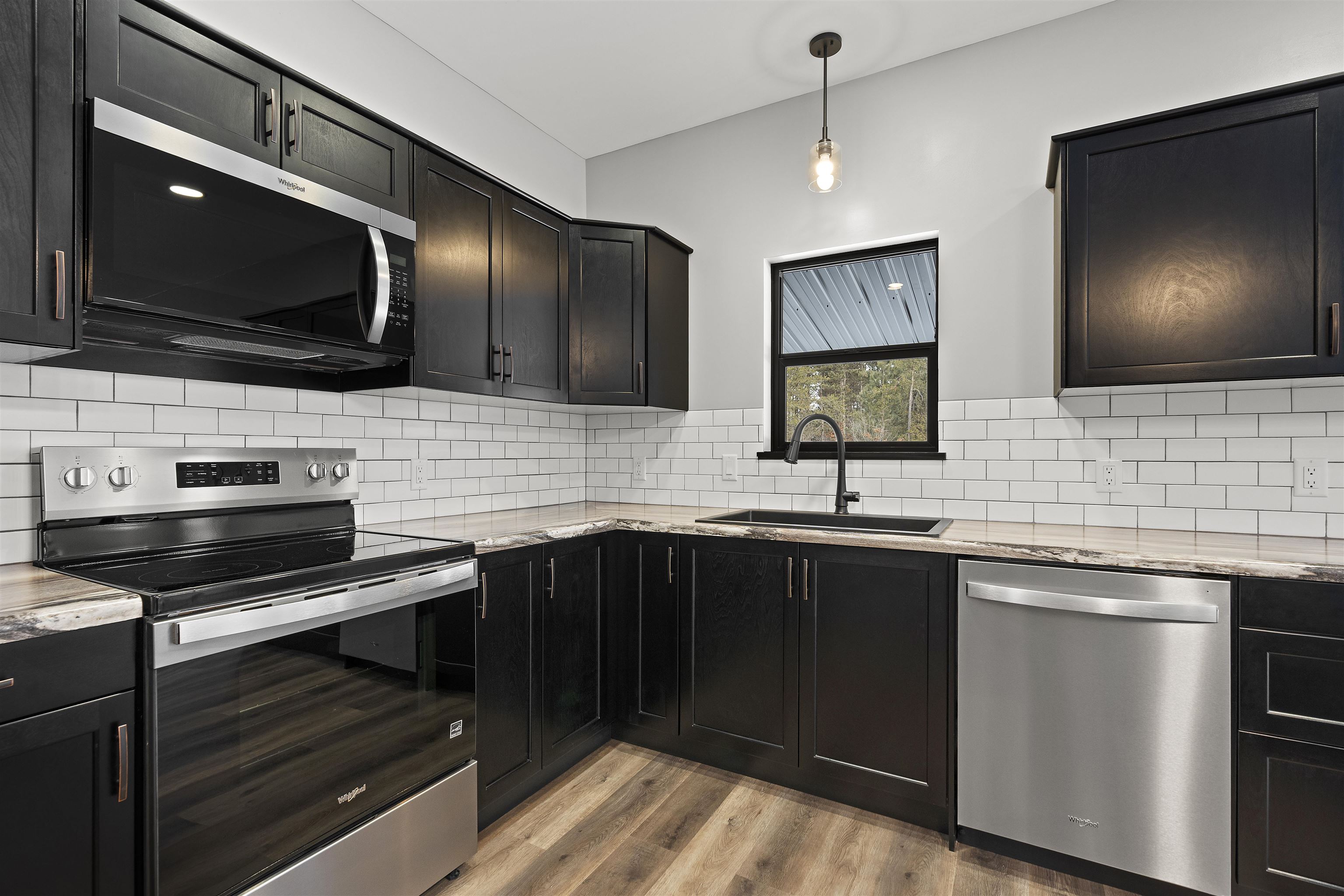 W11115 Cth Street Crivitz, WI 54114 - Photo 10 of 41