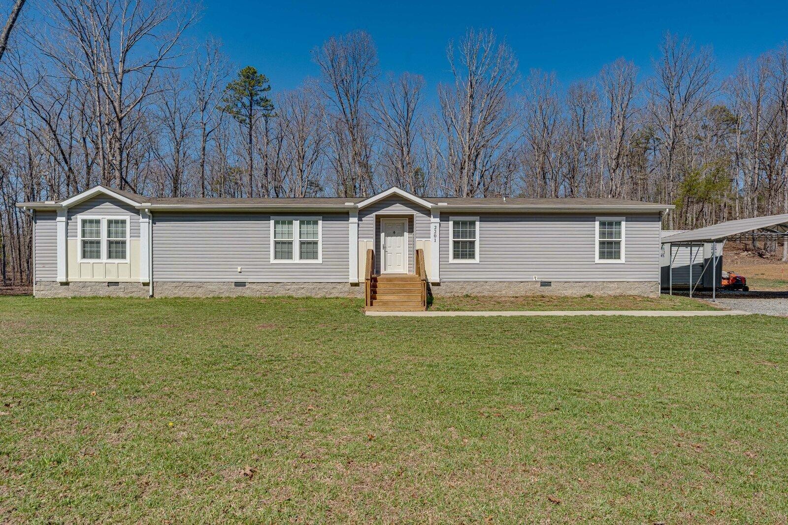 2201 Blain Smith Road Graysville, TN 37338 - Photo 2 of 31