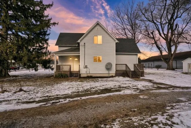 $240,000 | 105 South Kimball Street, Kouts, IN 46347