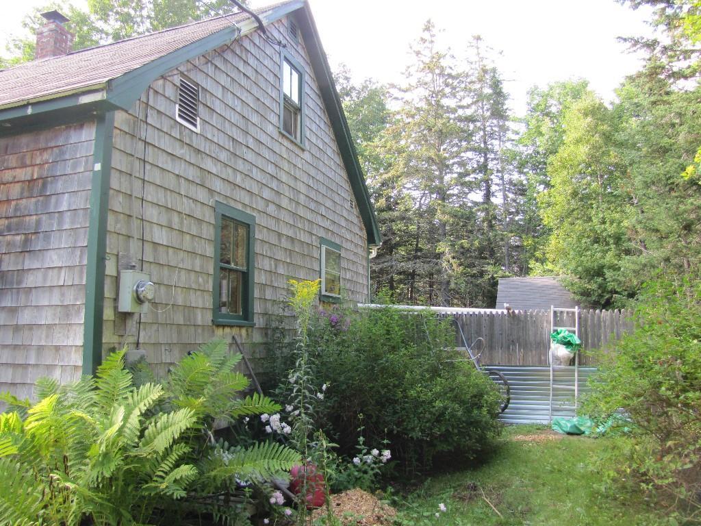 23 Honey Road Little Deer Isle, ME 04650 - Photo 5 of 26 Photo