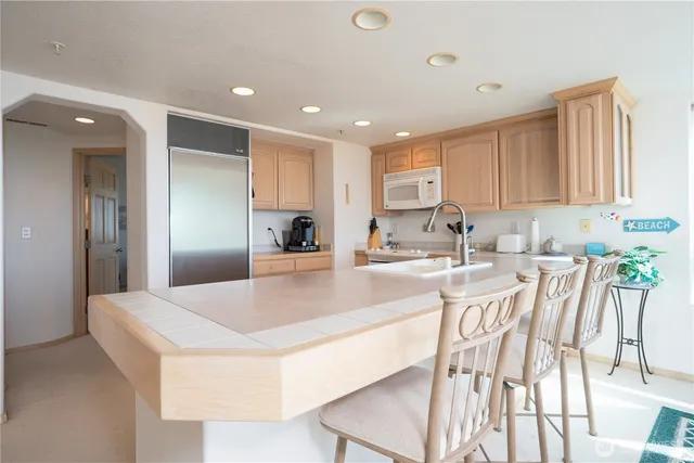 $425,000 | 1599 East Ocean Shores Boulevard Southwest, Unit 3, Ocean Shores, WA 98569