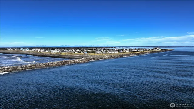 $425,000 | 1599 East Ocean Shores Boulevard Southwest, Unit 3, Ocean Shores, WA 98569
