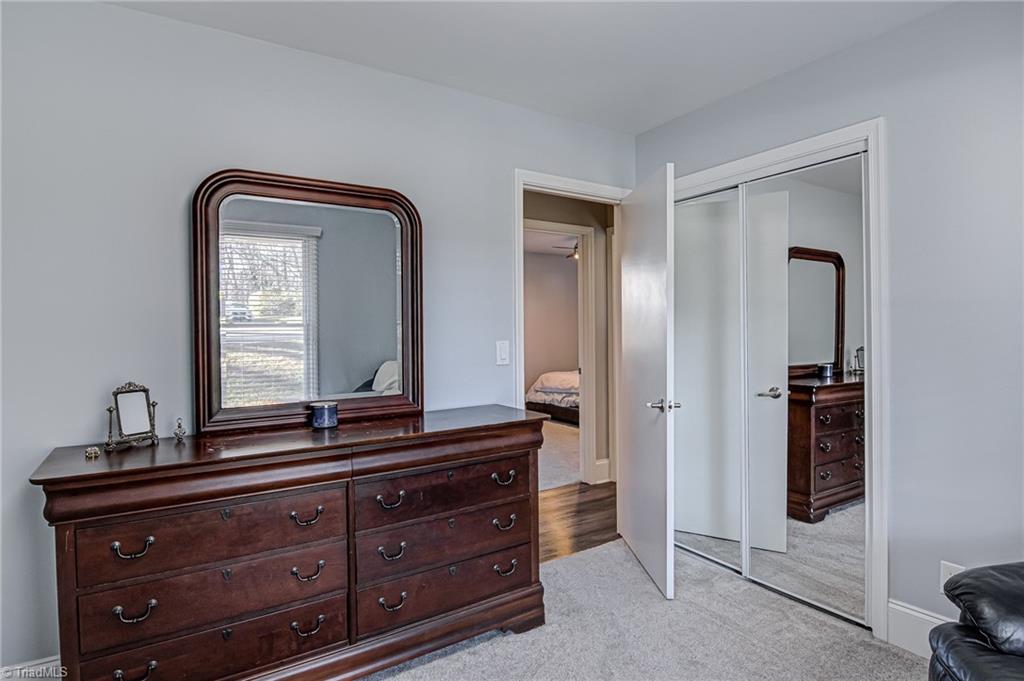152 Greenvalley Road Winston-Salem, NC 27106 - Photo 14 of 31 Gallery Image 14