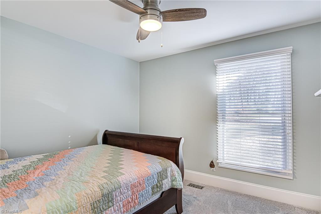 152 Greenvalley Road Winston-Salem, NC 27106 - Photo 15 of 31 Gallery Image 15