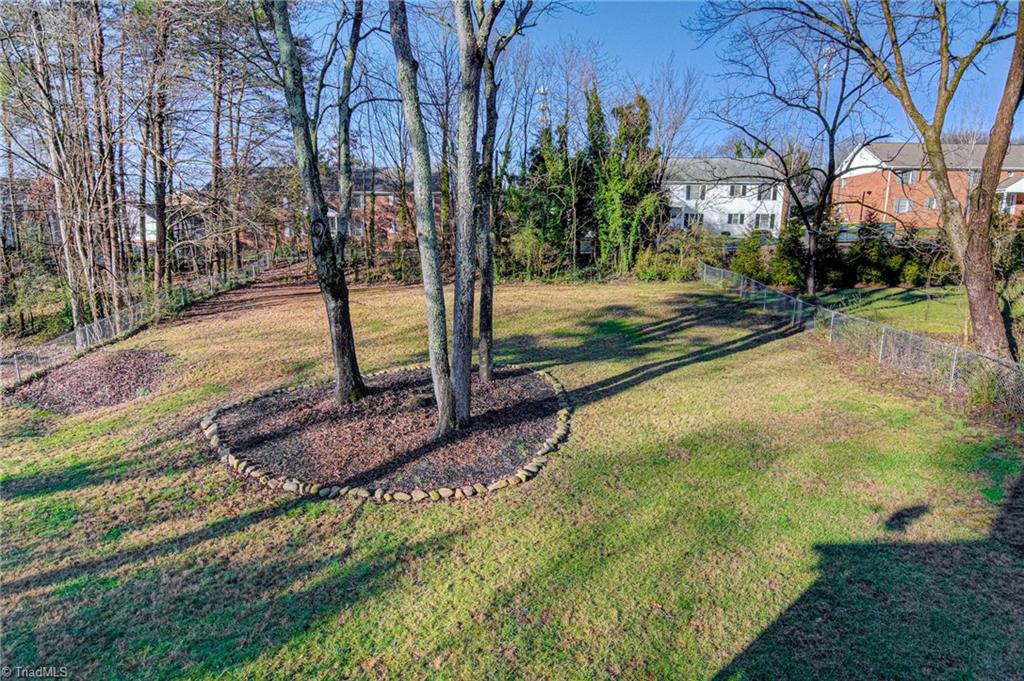152 Greenvalley Road Winston-Salem, NC 27106 - Photo 28 of 31 Gallery Image 28