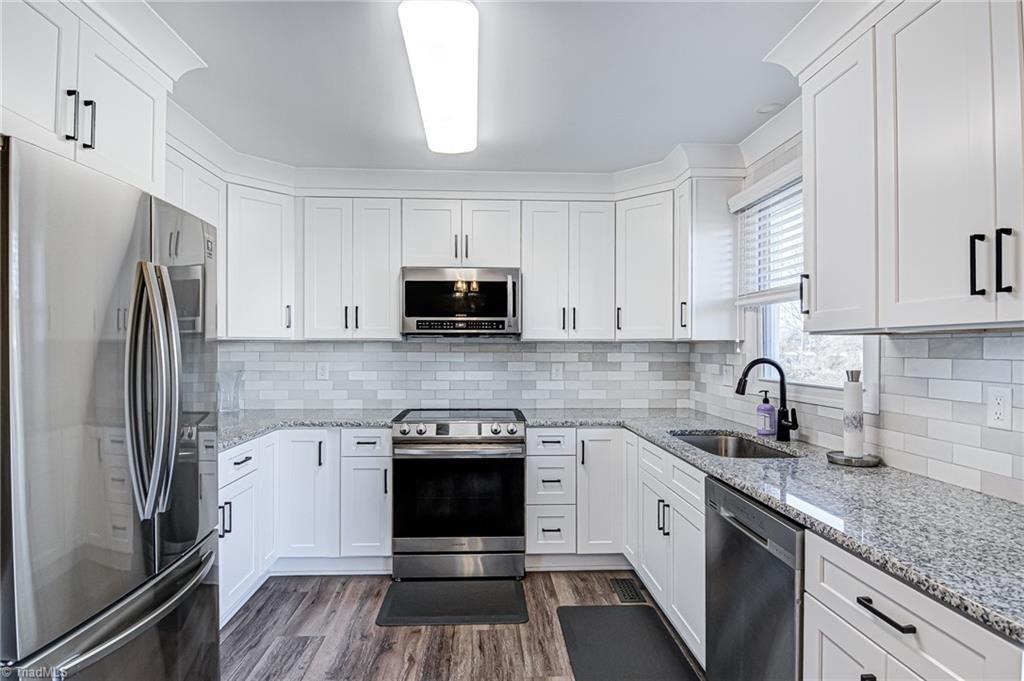 152 Greenvalley Road Winston-Salem, NC 27106 - Photo 6 of 31 Gallery Image 6