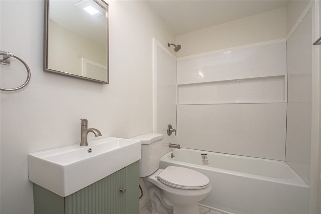 4323 Wayne Madison Road Trenton, OH 45067 - Photo 14 of 31