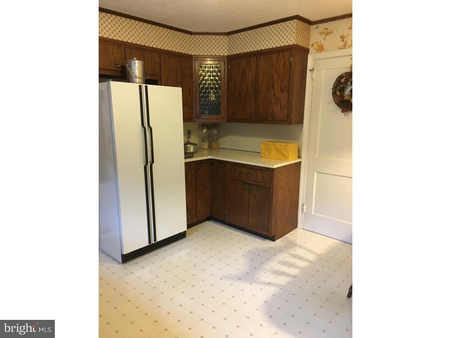 9 Meade Road Ambler, PA 19002 - Photo 9 of 25 Kitchen
