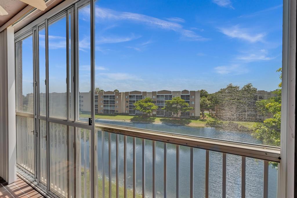 9560 Weldon Circle, Unit J413 Tamarac, FL 33321 - Photo 34 of 72