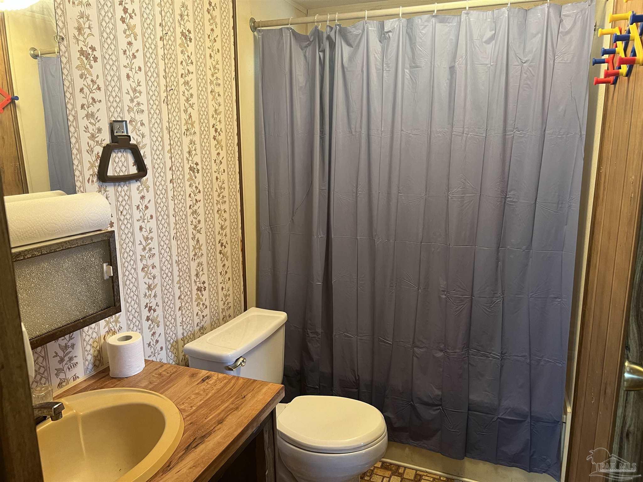 6516 Pearl Riley Street Milton, FL 32583 - Photo 12 of 19 Gallery Image 12