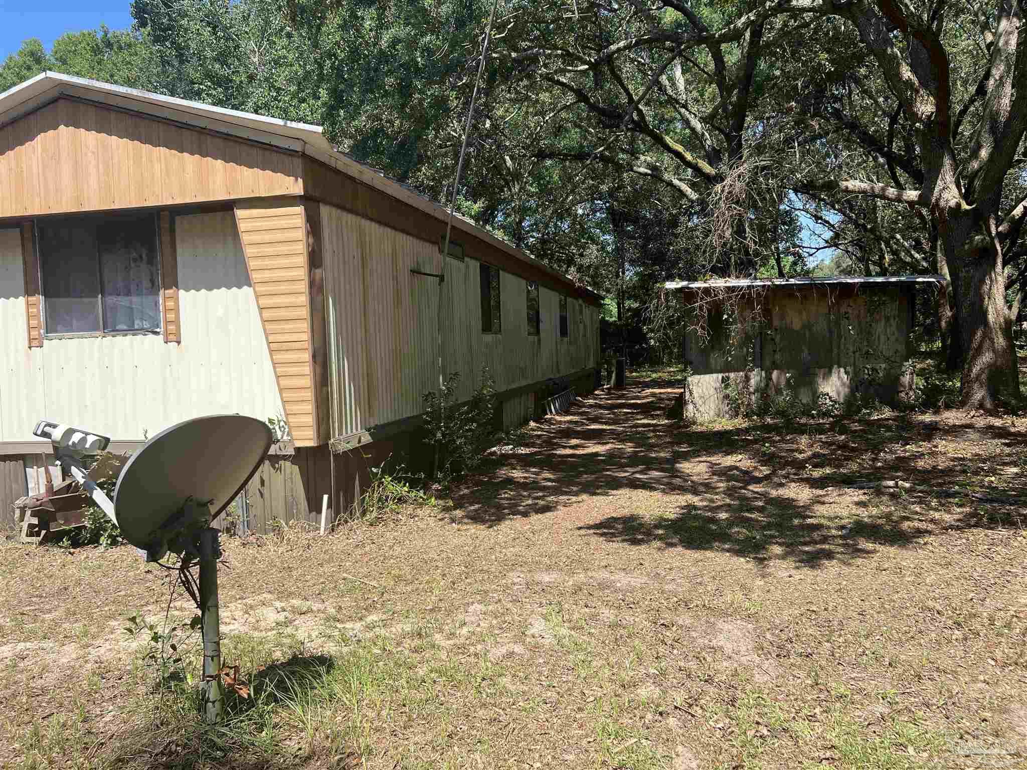 6516 Pearl Riley Street Milton, FL 32583 - Photo 16 of 19 Gallery Image 16