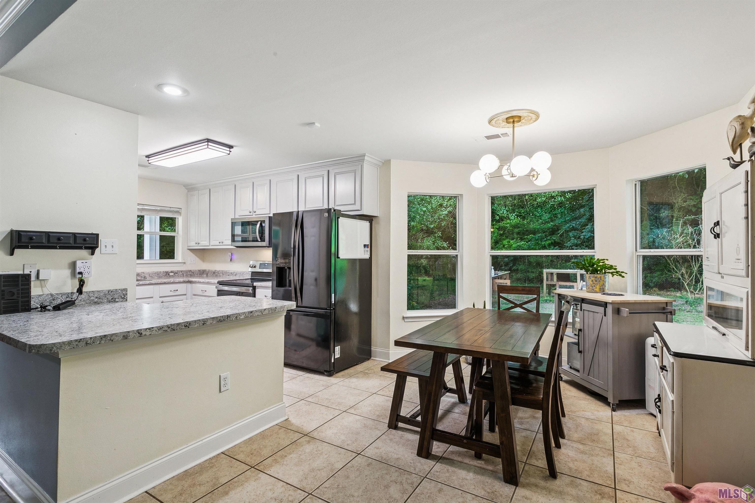 80199 Highway 1083 Bush, LA 70431 - Photo 9 of 26