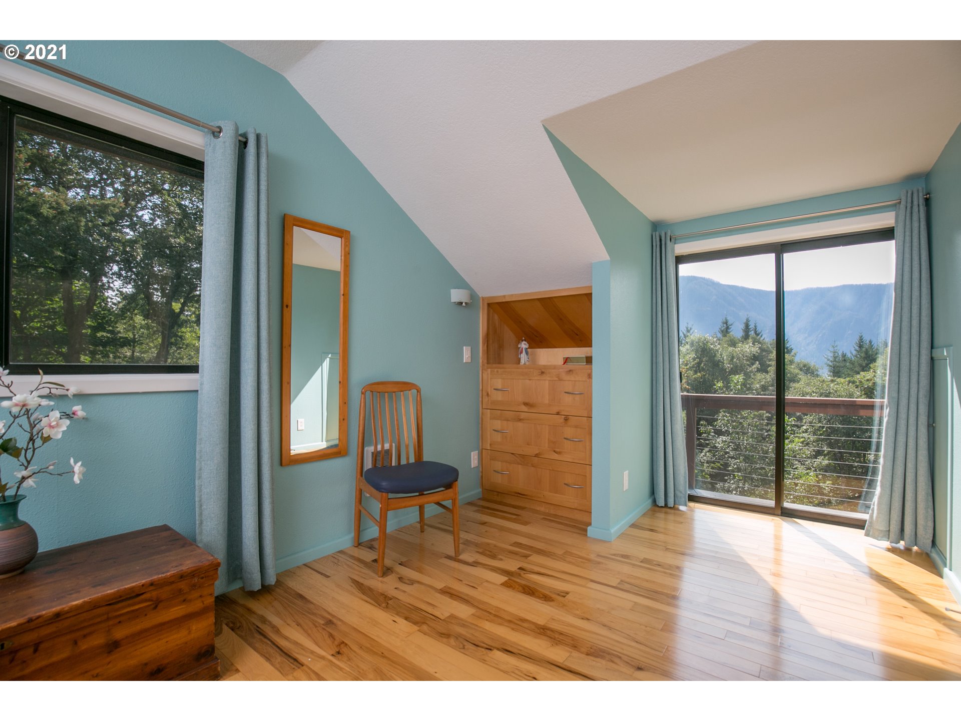 261 Beacon Highland Road East Stevenson, WA 98648 - Photo 17 of 32 Gallery Image 17